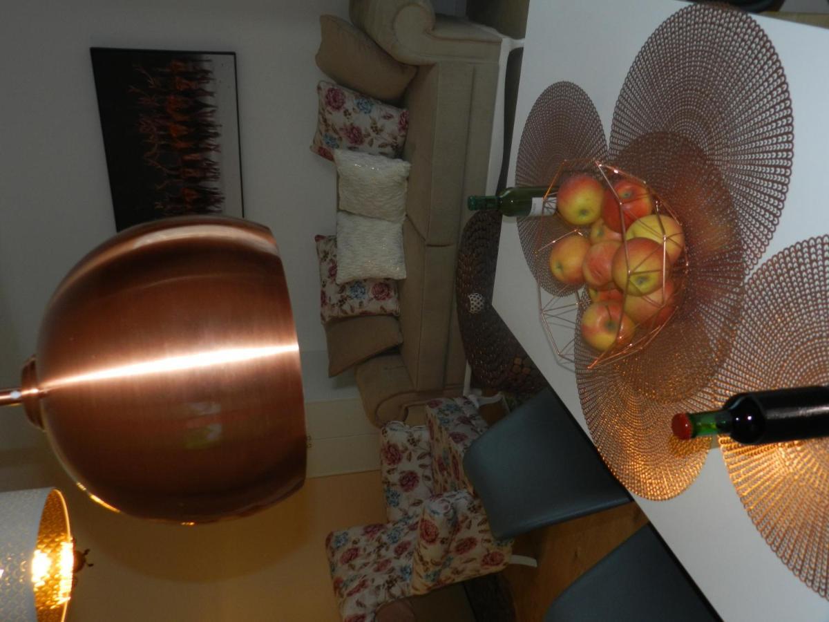 Klassik&sunny Apartment! Wina Bagian luar foto