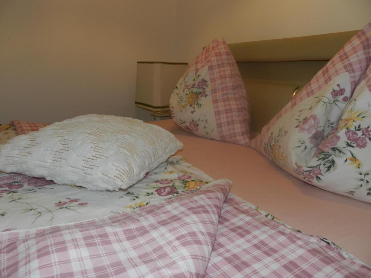 Klassik&sunny Apartment! Wina Bagian luar foto